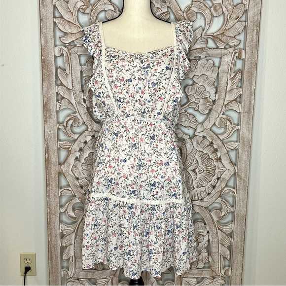 wild fable Dresses & Skirts - EUC Wild Fable Cottagecore Floral Ruffle Rayon Tiered Sundress Sz S